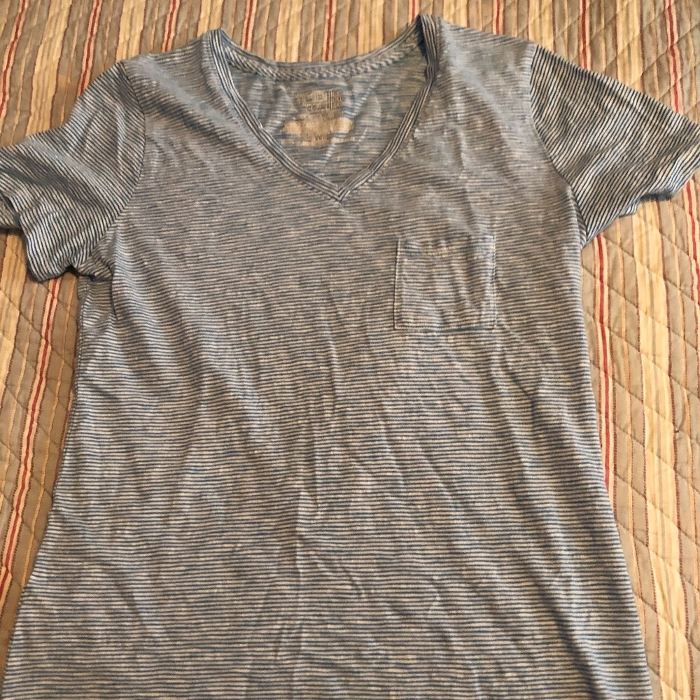 Classic blue and white v neck with pocket